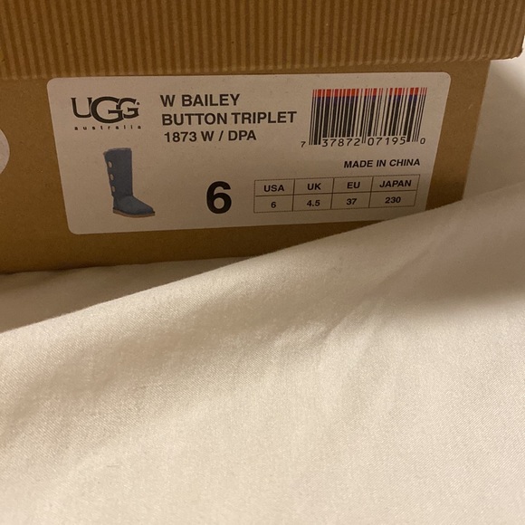 UGG Teal Blue Tall Bailey Button - Picture 5 of 5